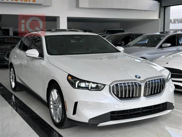 بي ام دبليو الفئة 5 2025 للبيع في العراق - دهوك